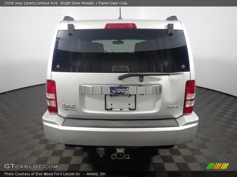 Bright Silver Metallic / Pastel Slate Gray 2008 Jeep Liberty Limited 4x4