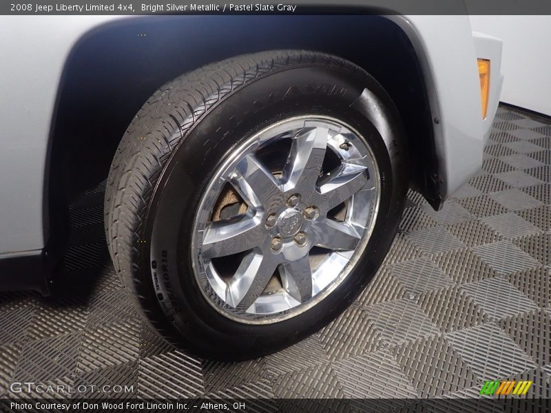 Bright Silver Metallic / Pastel Slate Gray 2008 Jeep Liberty Limited 4x4