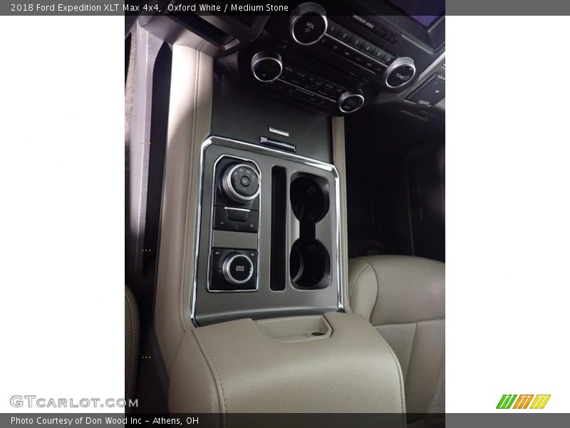 Oxford White / Medium Stone 2018 Ford Expedition XLT Max 4x4