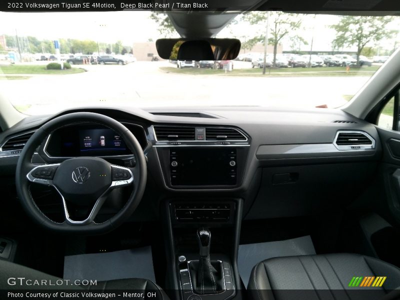 Dashboard of 2022 Tiguan SE 4Motion