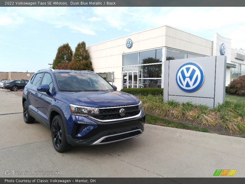 Dusk Blue Metallic / Black 2022 Volkswagen Taos SE 4Motion