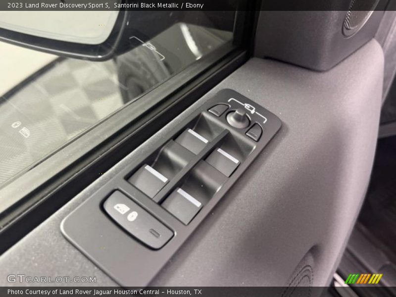 Santorini Black Metallic / Ebony 2023 Land Rover Discovery Sport S