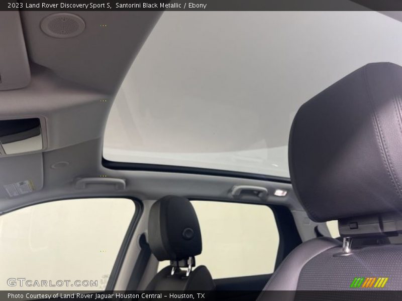 Santorini Black Metallic / Ebony 2023 Land Rover Discovery Sport S