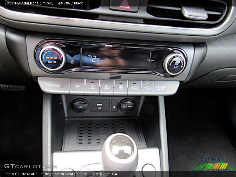 Teal Isle / Black 2022 Hyundai Kona Limited