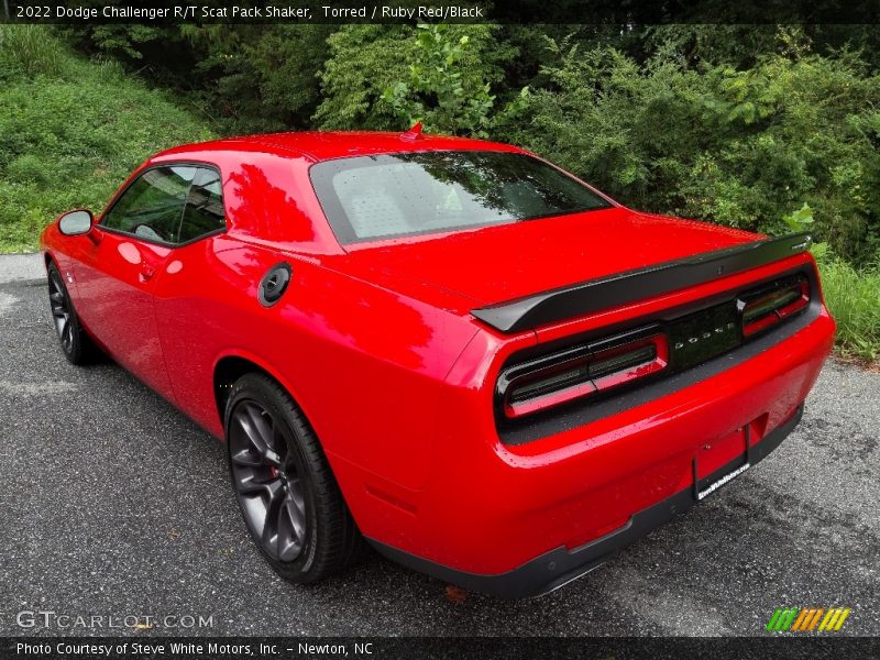 Torred / Ruby Red/Black 2022 Dodge Challenger R/T Scat Pack Shaker