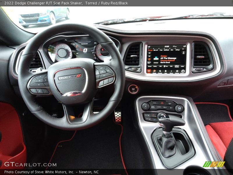 Dashboard of 2022 Challenger R/T Scat Pack Shaker
