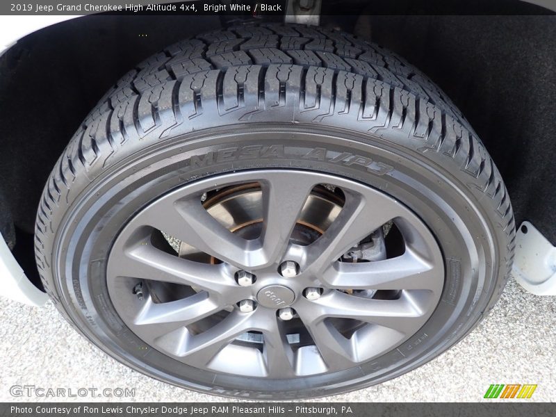 Bright White / Black 2019 Jeep Grand Cherokee High Altitude 4x4