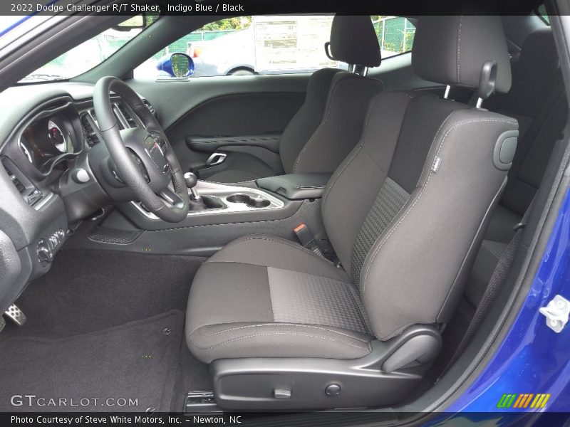 Front Seat of 2022 Challenger R/T Shaker