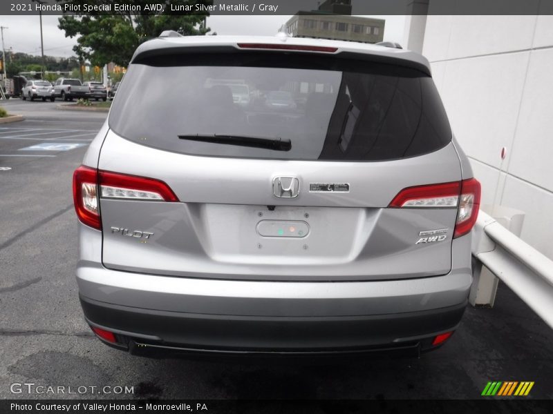 Lunar Silver Metallic / Gray 2021 Honda Pilot Special Edition AWD