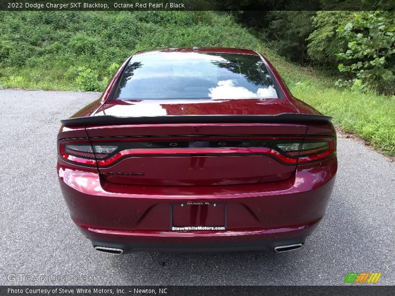 Octane Red Pearl / Black 2022 Dodge Charger SXT Blacktop