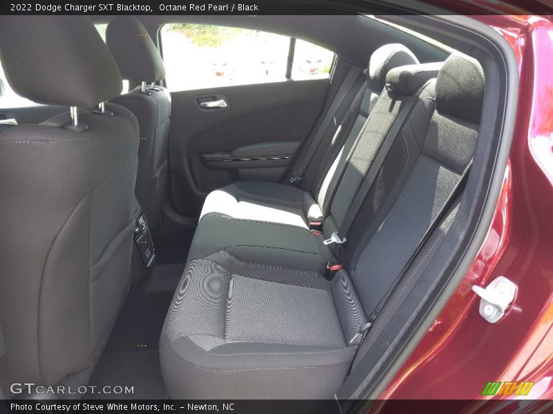 Octane Red Pearl / Black 2022 Dodge Charger SXT Blacktop