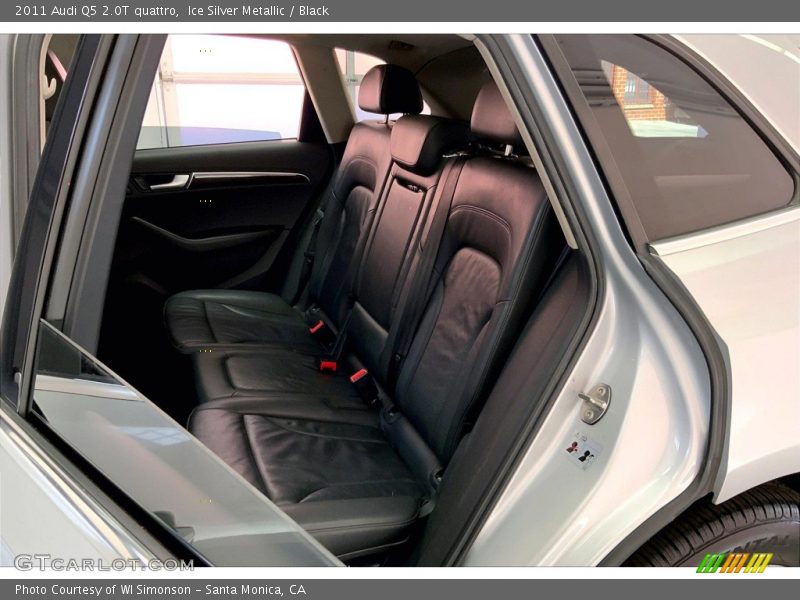 Ice Silver Metallic / Black 2011 Audi Q5 2.0T quattro