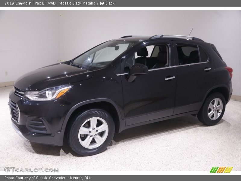 Mosaic Black Metallic / Jet Black 2019 Chevrolet Trax LT AWD