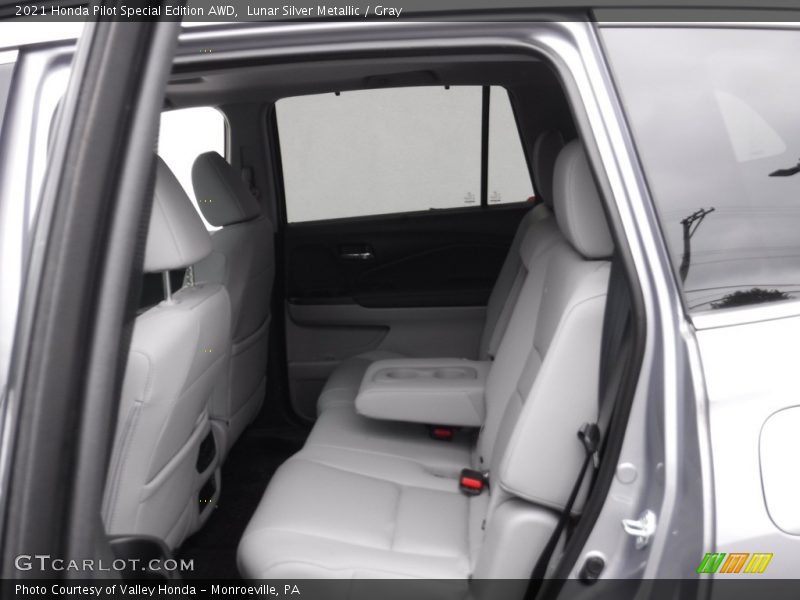 Lunar Silver Metallic / Gray 2021 Honda Pilot Special Edition AWD