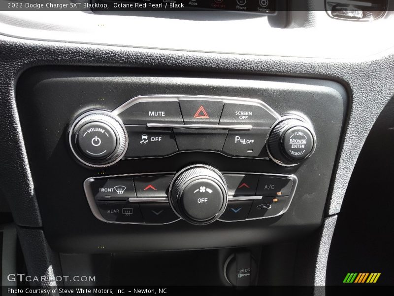 Octane Red Pearl / Black 2022 Dodge Charger SXT Blacktop