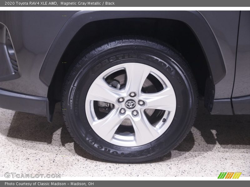 Magnetic Gray Metallic / Black 2020 Toyota RAV4 XLE AWD