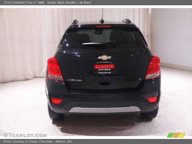 Mosaic Black Metallic / Jet Black 2019 Chevrolet Trax LT AWD