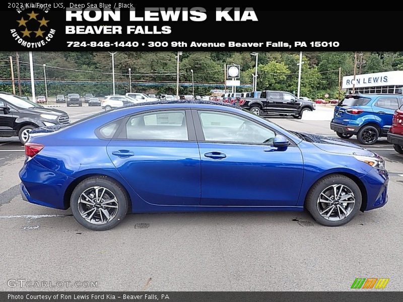 Deep Sea Blue / Black 2023 Kia Forte LXS