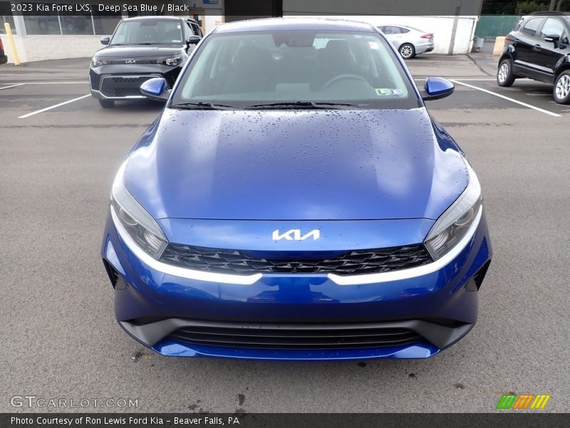 Deep Sea Blue / Black 2023 Kia Forte LXS