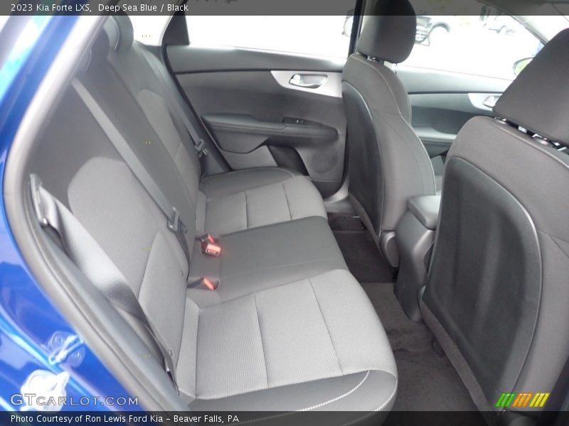 Deep Sea Blue / Black 2023 Kia Forte LXS