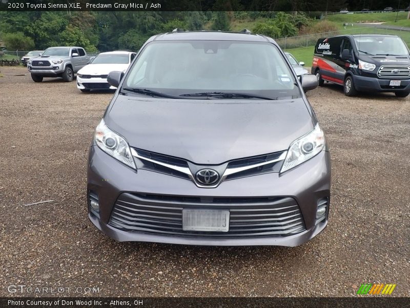 Predawn Gray Mica / Ash 2020 Toyota Sienna XLE