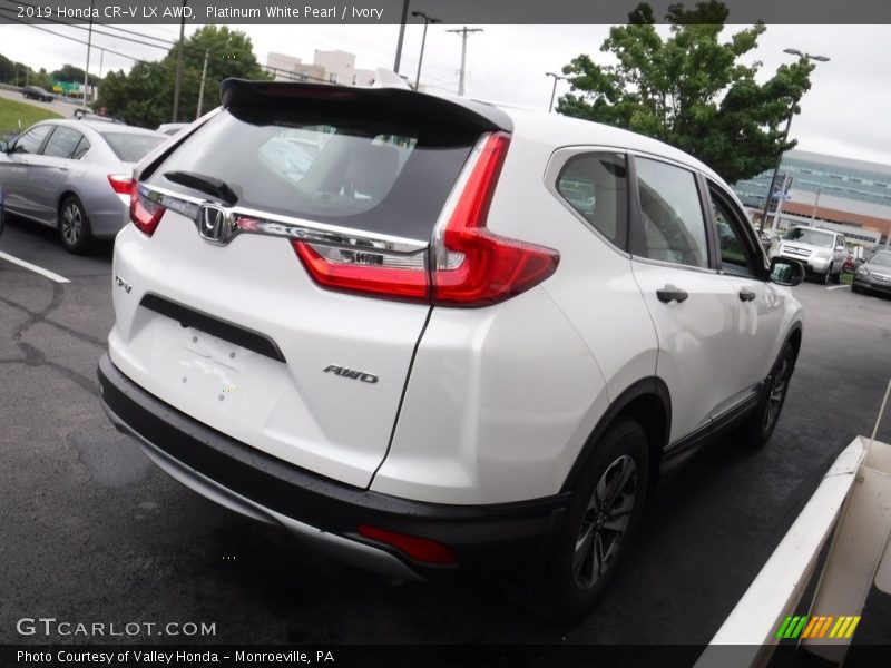 Platinum White Pearl / Ivory 2019 Honda CR-V LX AWD