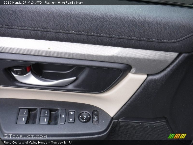 Platinum White Pearl / Ivory 2019 Honda CR-V LX AWD