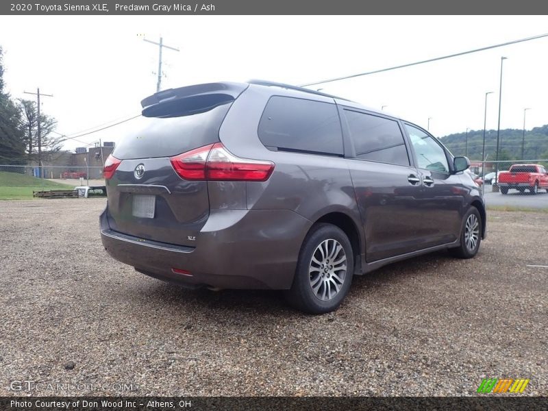 Predawn Gray Mica / Ash 2020 Toyota Sienna XLE