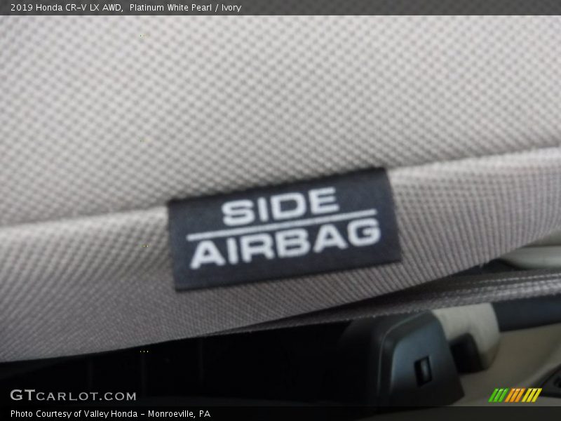 Platinum White Pearl / Ivory 2019 Honda CR-V LX AWD