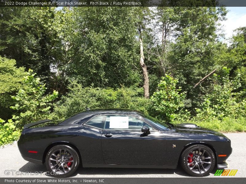  2022 Challenger R/T Scat Pack Shaker Pitch Black