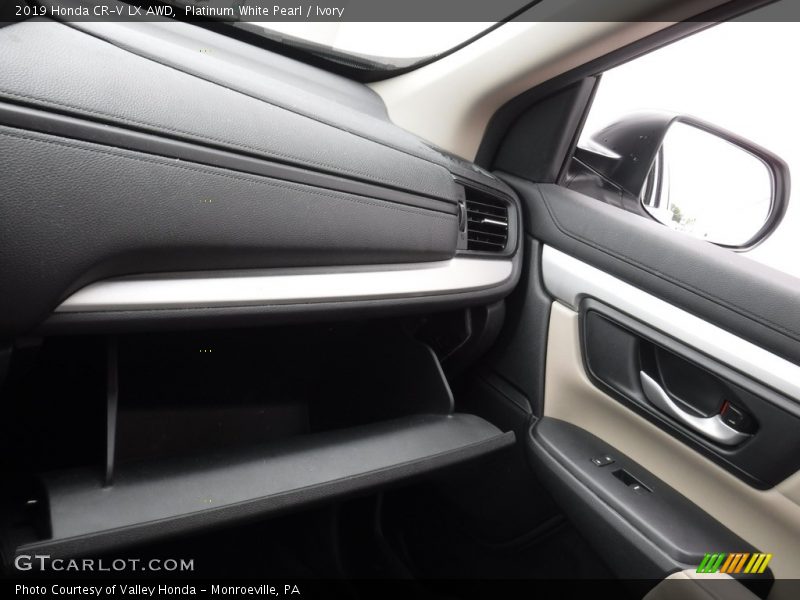 Platinum White Pearl / Ivory 2019 Honda CR-V LX AWD