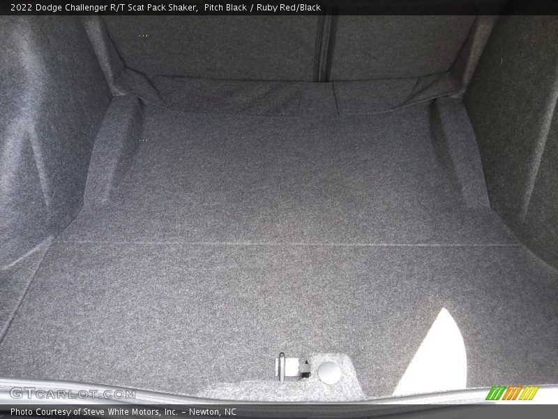  2022 Challenger R/T Scat Pack Shaker Trunk