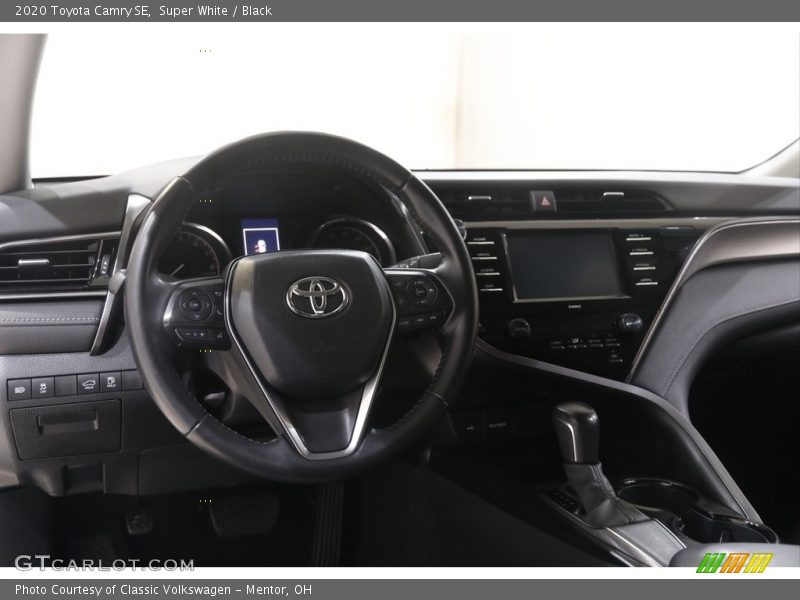 Super White / Black 2020 Toyota Camry SE
