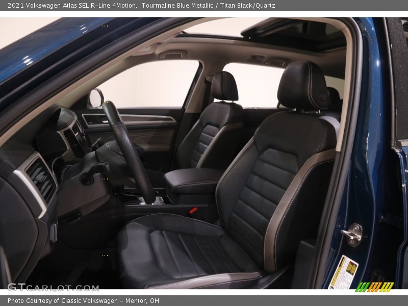 Front Seat of 2021 Atlas SEL R-Line 4Motion