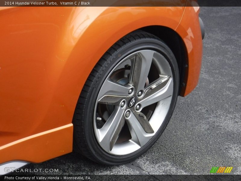 Vitamin C / Black 2014 Hyundai Veloster Turbo