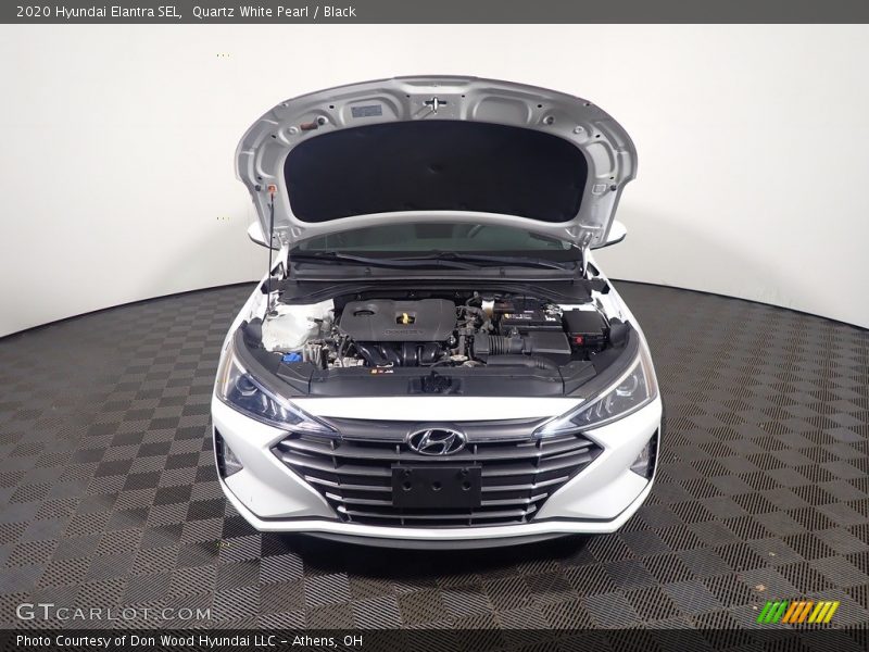 Quartz White Pearl / Black 2020 Hyundai Elantra SEL