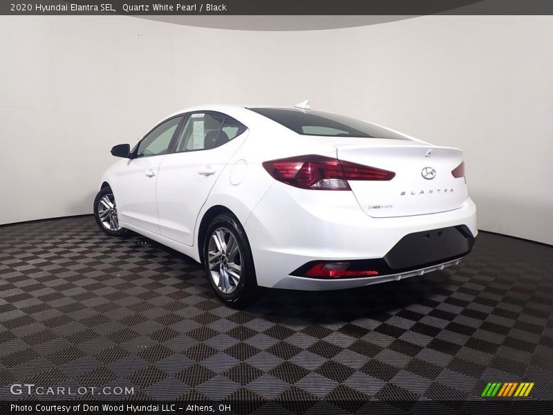 Quartz White Pearl / Black 2020 Hyundai Elantra SEL