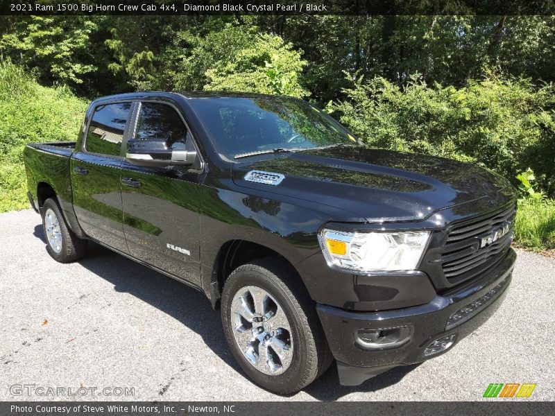 Front 3/4 View of 2021 1500 Big Horn Crew Cab 4x4