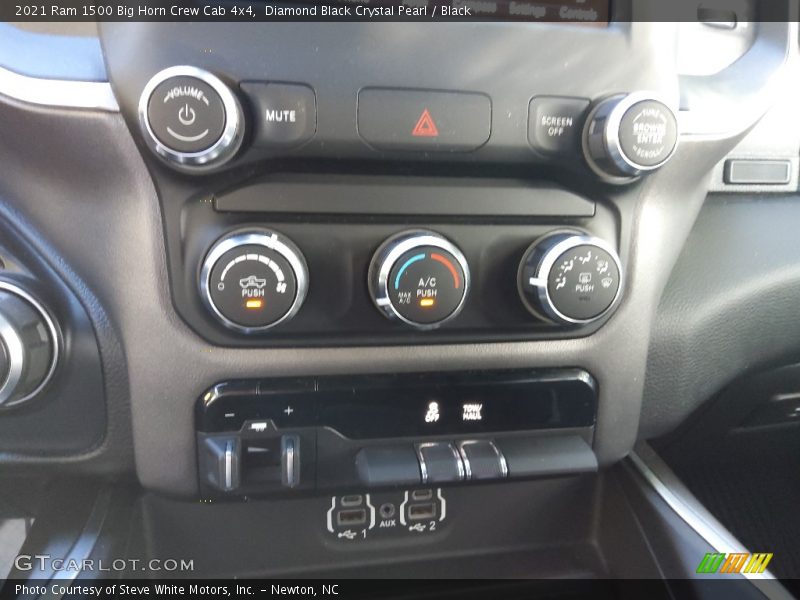 Diamond Black Crystal Pearl / Black 2021 Ram 1500 Big Horn Crew Cab 4x4