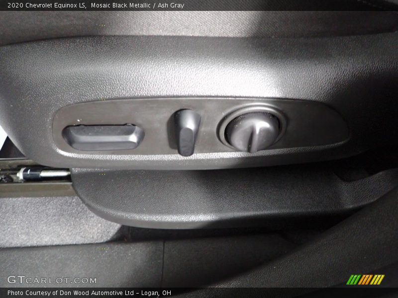 Mosaic Black Metallic / Ash Gray 2020 Chevrolet Equinox LS