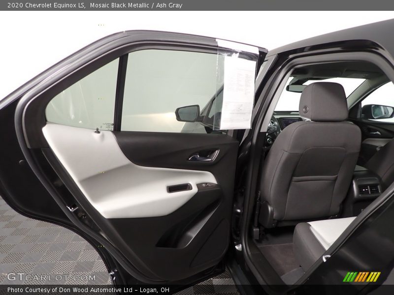Mosaic Black Metallic / Ash Gray 2020 Chevrolet Equinox LS