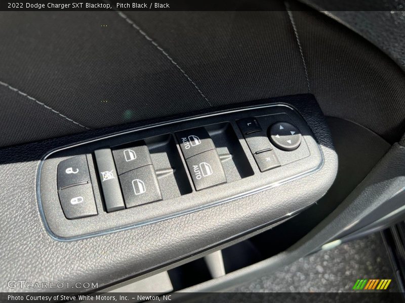 Pitch Black / Black 2022 Dodge Charger SXT Blacktop