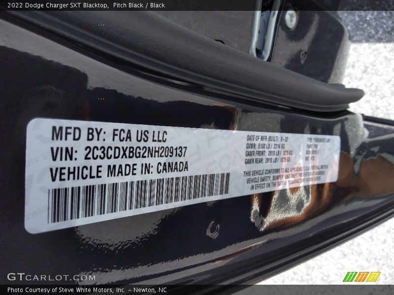 Pitch Black / Black 2022 Dodge Charger SXT Blacktop