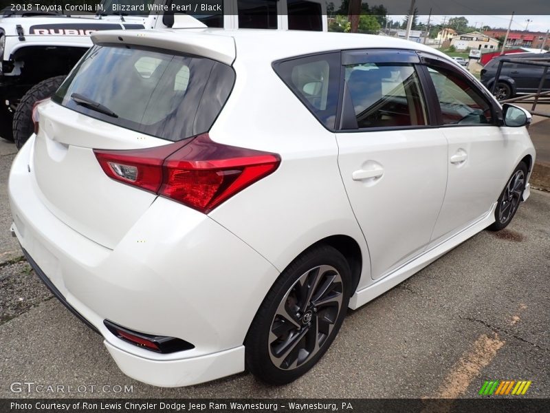 Blizzard White Pearl / Black 2018 Toyota Corolla iM