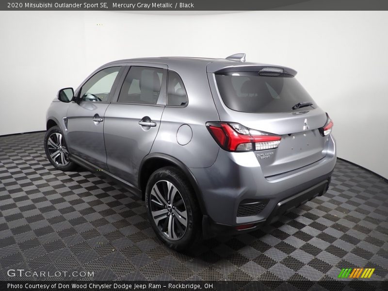 Mercury Gray Metallic / Black 2020 Mitsubishi Outlander Sport SE
