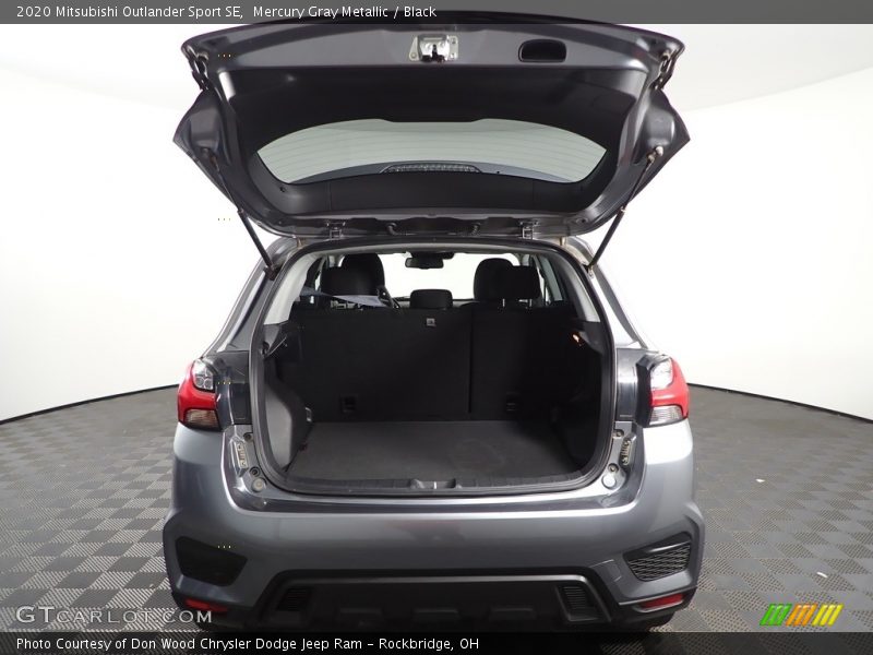 Mercury Gray Metallic / Black 2020 Mitsubishi Outlander Sport SE