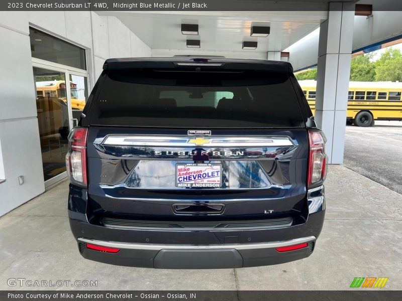 Midnight Blue Metallic / Jet Black 2023 Chevrolet Suburban LT 4WD