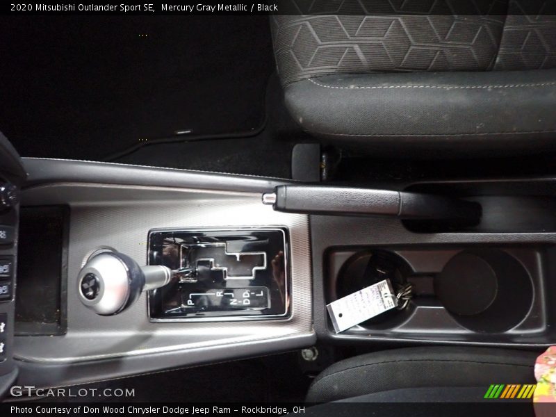 Mercury Gray Metallic / Black 2020 Mitsubishi Outlander Sport SE
