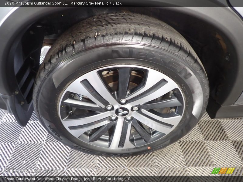 Mercury Gray Metallic / Black 2020 Mitsubishi Outlander Sport SE