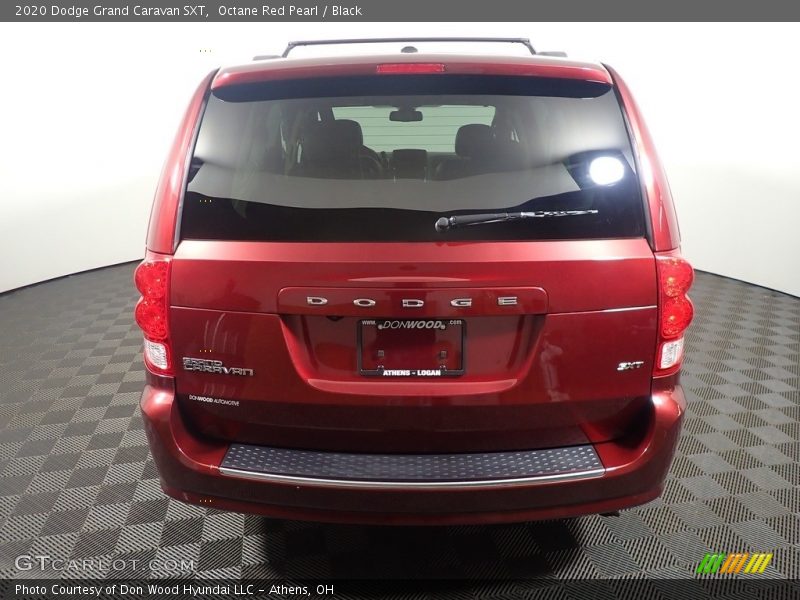 Octane Red Pearl / Black 2020 Dodge Grand Caravan SXT
